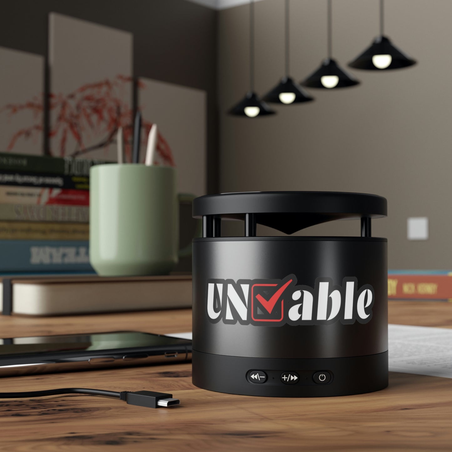 Uncheckable Classic Metal Bluetooth Speaker and Wireless Charging Pad